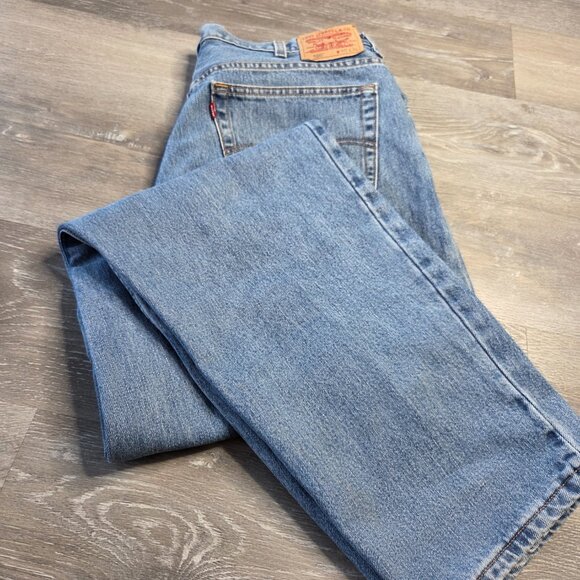 Men’s Levi’s 560 Comfort Fit Jeans – Light Blue, Size W40 L36 – Relaxed Tapered - Picture 6 of 9